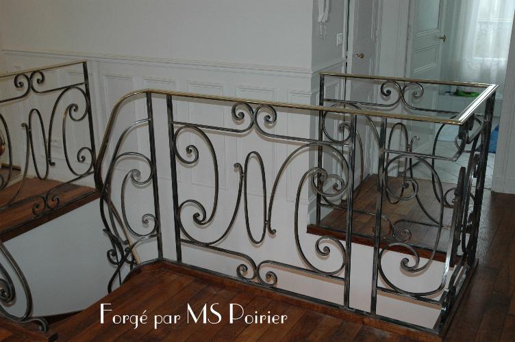 garde-corps fer forg&eacute; Henri III